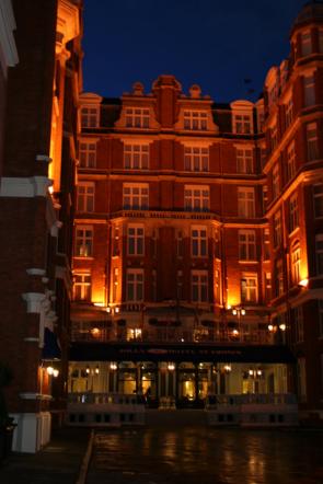 Jolly St Ermins Hotel