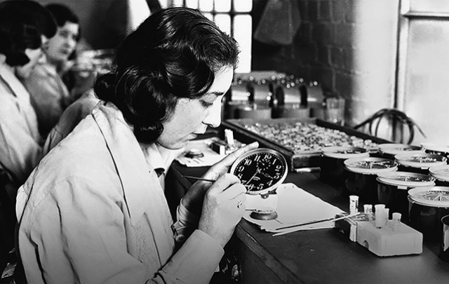 women painting radium watches